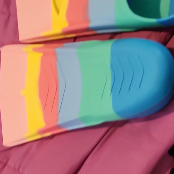 Flipper - Picture 2 of 4